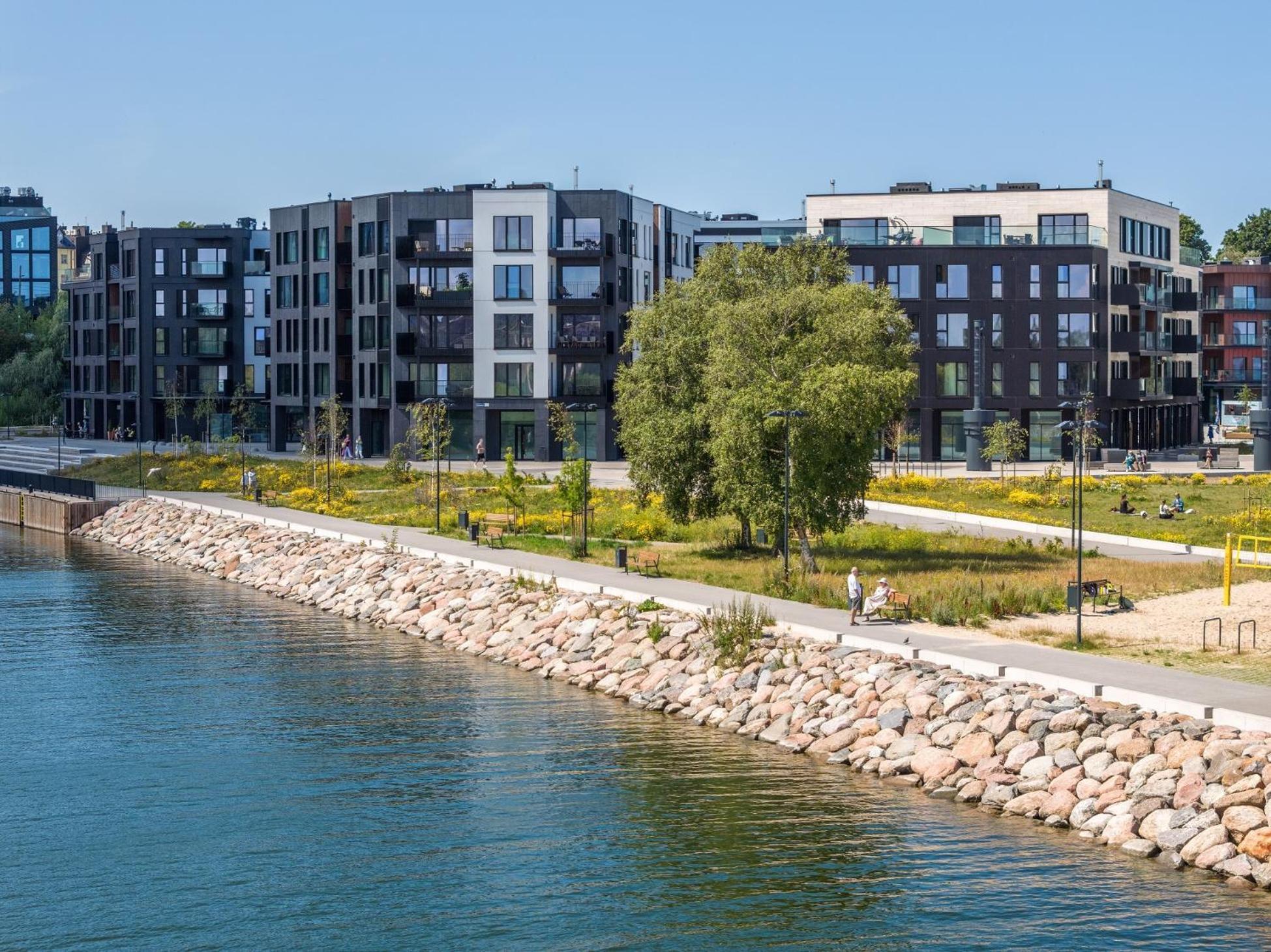 Stylish Waterfront With Lounge Terrace & Sauna * Talin